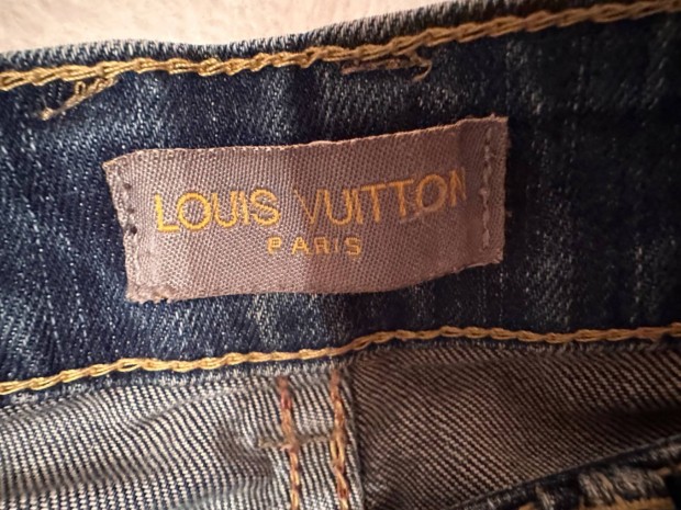 Louis Vuitton nadrg