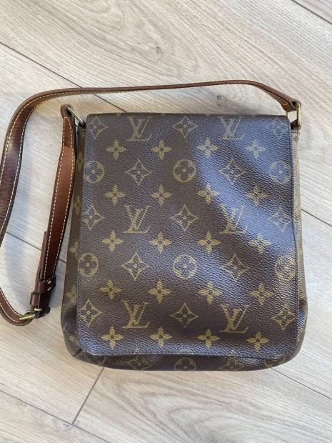 Louis Vuitton tska