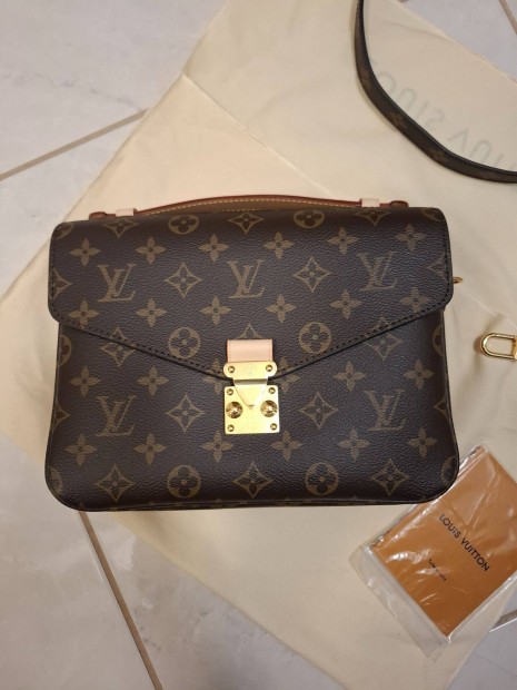 Louis vuitton tska