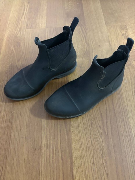 Lovagl�csizma, bokacsizma 28-as