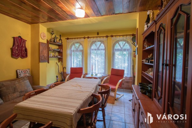 Lov�sziban, kedves kis hangulat� z�rtkerti ingatlan elad�!