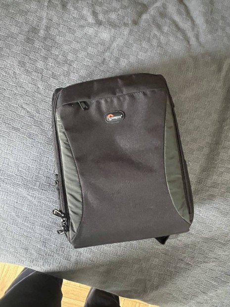 Lowepro fots htizsk