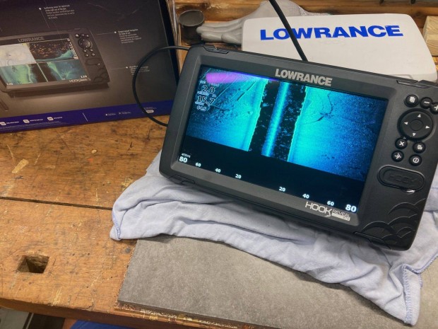 Lowrance Hook Reveal 9 Tripleshot halradar, sonar