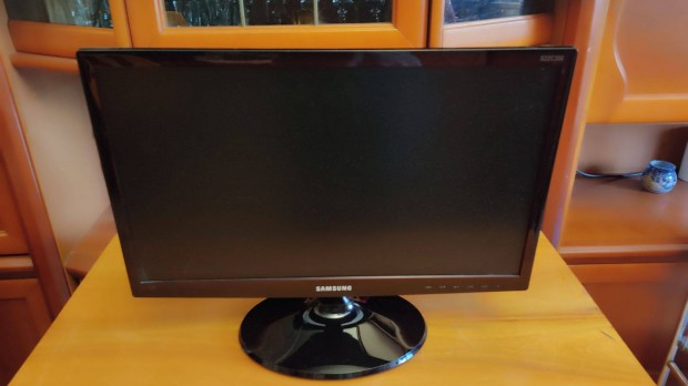 Ls22c300 Fullhd Led monitorok / monitor