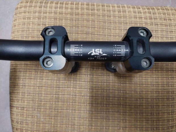 Lsl X00 Superbike kormny