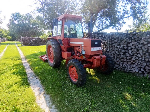 Ltz 55 A Traktor, munka eszkzkkel