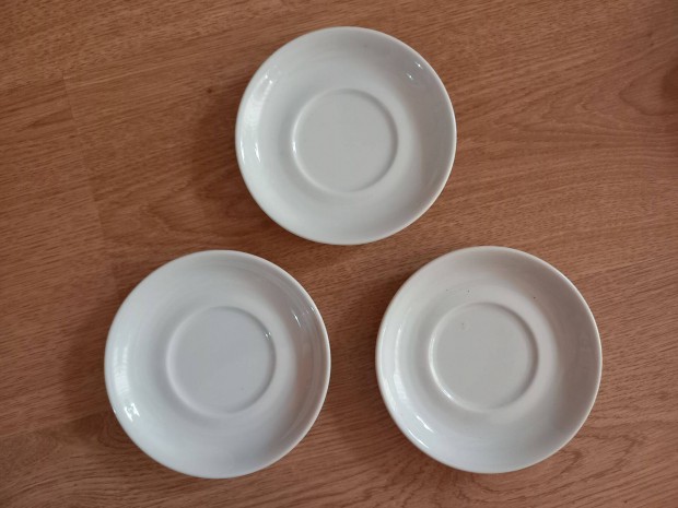 Lubiana porceln kvcssze altt kistnyr 3 db