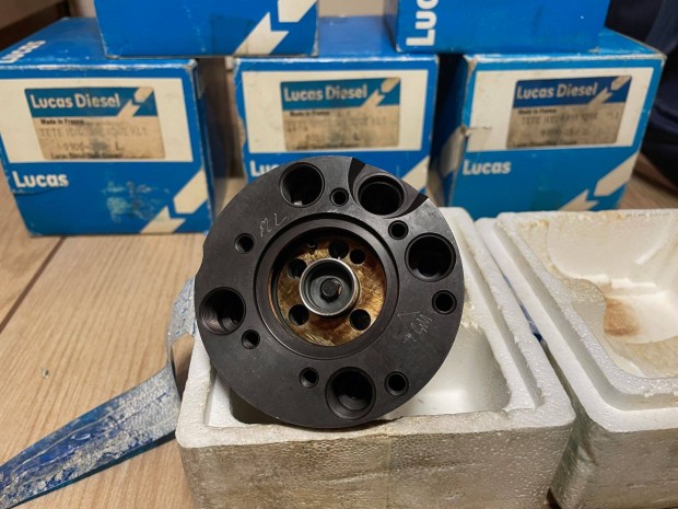 Lucas 9100-280L új, diesel adagoló nagynyomású elosztófejek