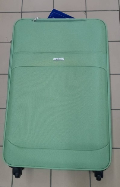 Luggage 82 L.guruls brnd 