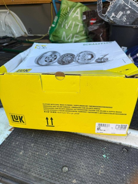 Luk Kuplung kszlet Kettstmeg lendkerkkel 600 0371 00