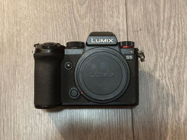 Lumix S5 MILC vz