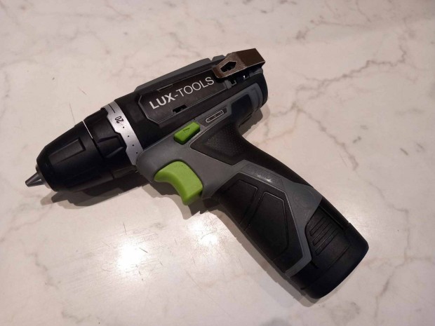 Lux-Tools 12V akkus frgp jszer, de elektronikai hibs elad