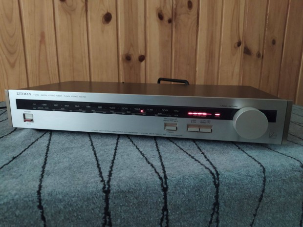 Luxman T-210L tuner