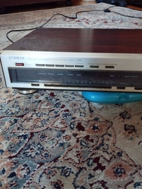 Luxman T-530