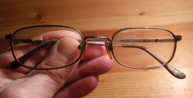 Luxottica Titanium Dioptris Szemveg Keret Kitrsgtls