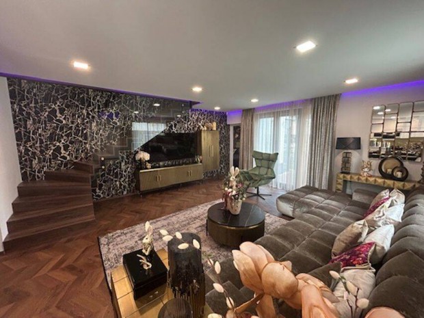 Luxus �s Fenntarthat�s�g �reghegyen