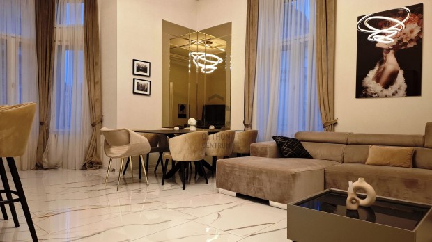 Luxus fel�j�tott lak�s elad� a Szent Istv�n k�r�ton, a V�gsz�nh�z mell