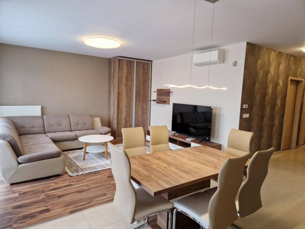 Luxus min�s�g� 2,5szob�s lak�s teljes berendez�ssel kiad�!