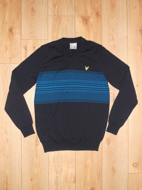 Lyle & Scott fekete pulver (S-es)