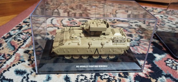 M2 Bradley Tank fmmodell, 1:50 mretben elad