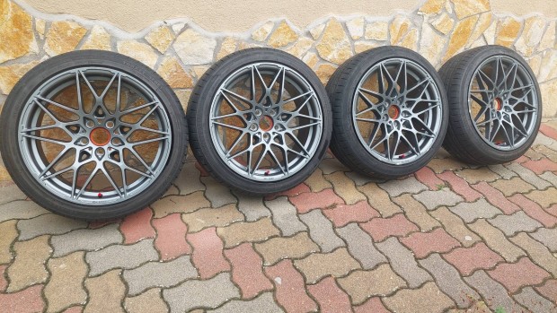 MAM B2 Alufelni 225/40 R18  nyri gumi 5*112