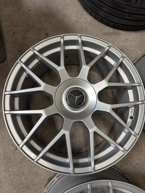 MAM GT.1 SP 5x112/100 18x8 ET45 66.6 alufelni