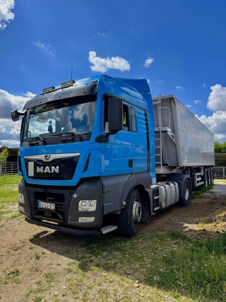 MAN Tgx  + STAS flptkocsi 
