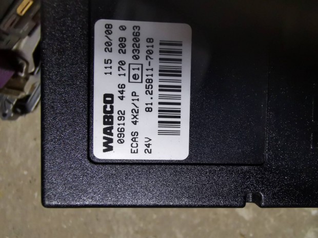 MAN  ecas 81.25811-7018