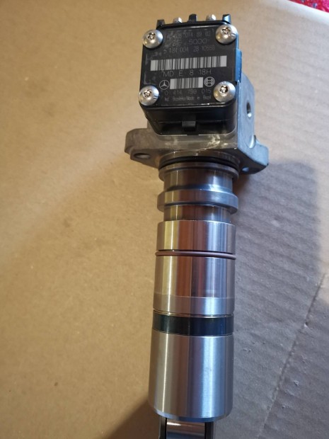 MB Actros, Axor, Setra, Evobus steckpumpák