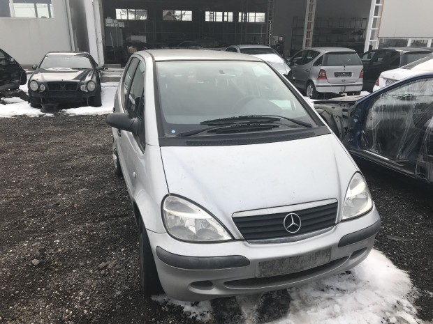 MERCEDES A W168 160 CDI MODI BAL K, MANU elad