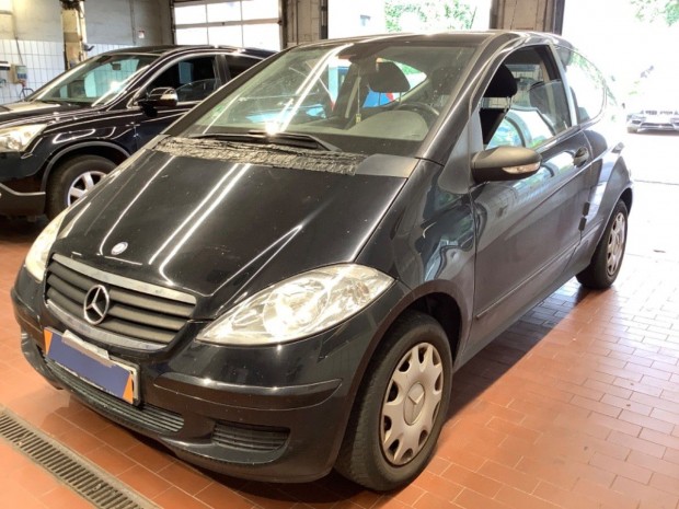 MERCEDES A W169 150 CLASSIC BAL K, MANUA elad