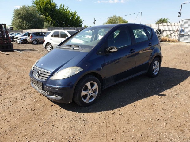 MERCEDES A W169 180 CDI BAL K, MANUAL eladó