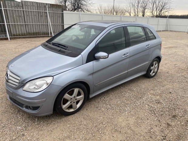 MERCEDES B W245 180 CDI JOBB K, MANUAL elad�