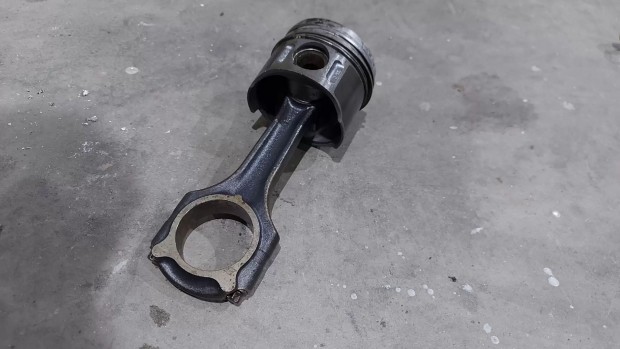 MERCEDES Benz SPRINTER 00 2.2 Dugatty� hajt�kar hajt�r�d csapszeg 9733