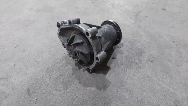 MERCEDES Benz SPRINTER 95- 2.9 V�zpumpa v�zszivatty� v�z pumpa 7224