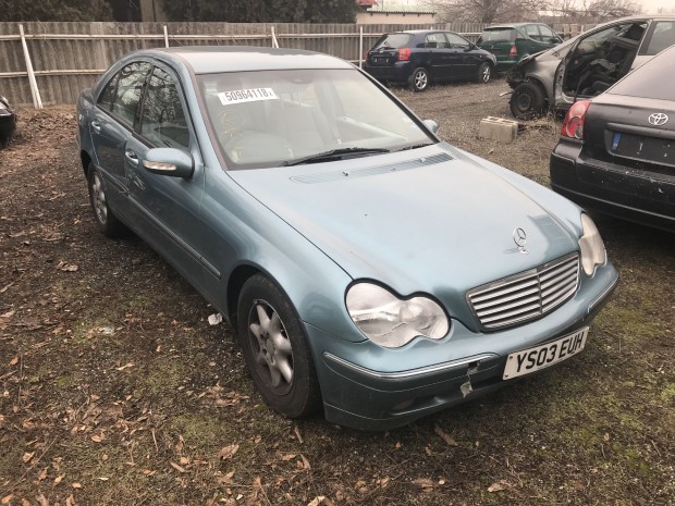 MERCEDES C W203 220 CDI SEDAN JOBB K, AU elad