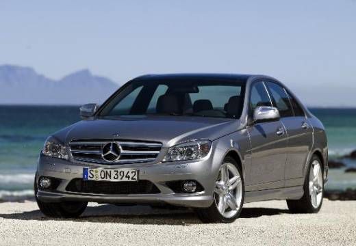MERCEDES C W204 180 JOBB K, MANUAL eladó