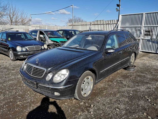 MERCEDES E W211 240 T AVANT BAL K, AUTOM elad