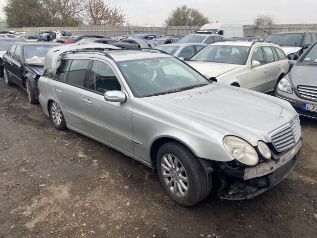 MERCEDES E W211 280 CDI KOMBI BAL K, AUT elad�