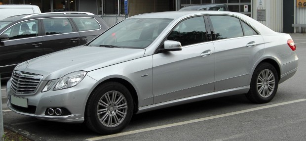MERCEDES E W212 elad