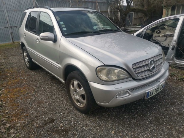 MERCEDES ML W163 270 CDI BAL K, AUTOM elad�