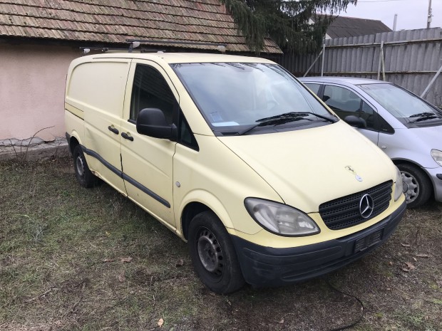 MERCEDES VITO W639 115 CDI BAL K, MANUAL eladó