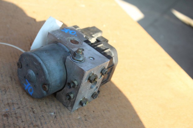 MG ZR 2003 1.8b ABS kocka SRB101621 (70)