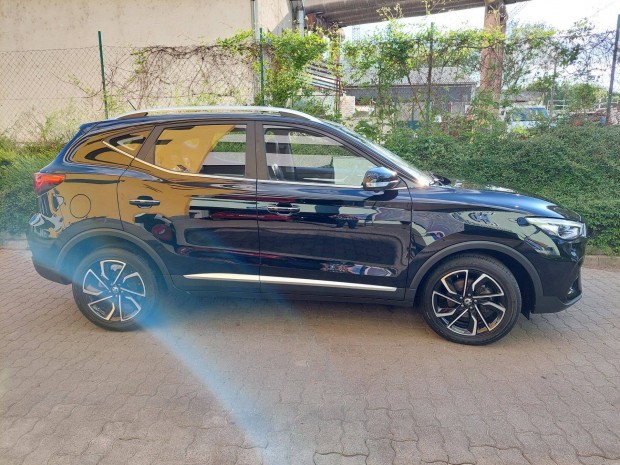 MG/ZS 1.5 VTi Luxury, Bőr, Navi, Kamera stb. Garantált 7.884 km!!