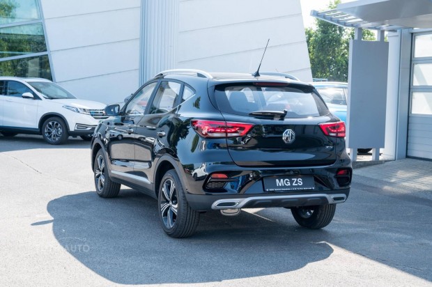 MG ZS 1.5 VTi-Tech Comfort Classic. Raktrkszl...
