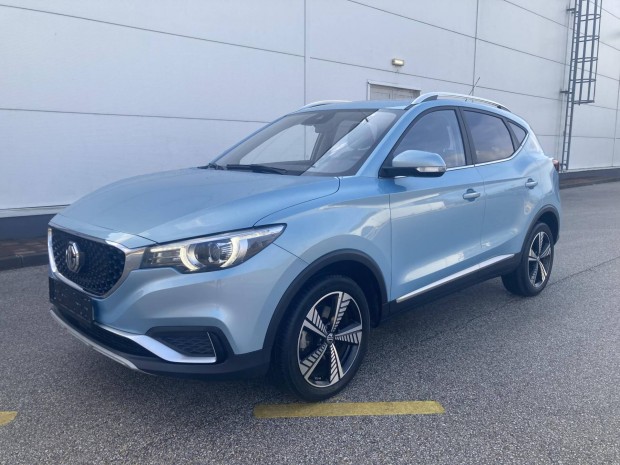 MG ZS EV Luxury+61Ezer KM+Panorma Tet+Brkrp...
