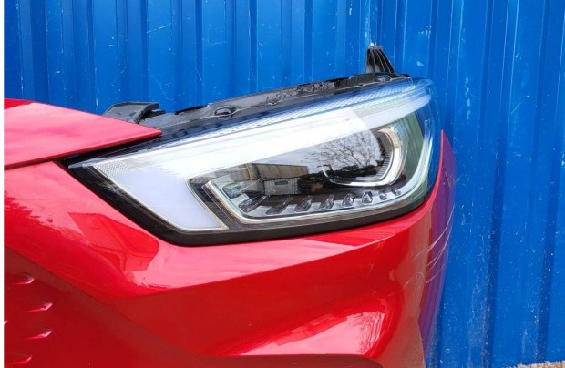MG Zsev Ezs gyári 15050753 bal LED fényszóró