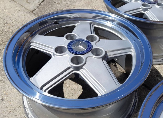 MIM 1220 Penta alufelni, 5x114.3, 67.1, 7x15, et35