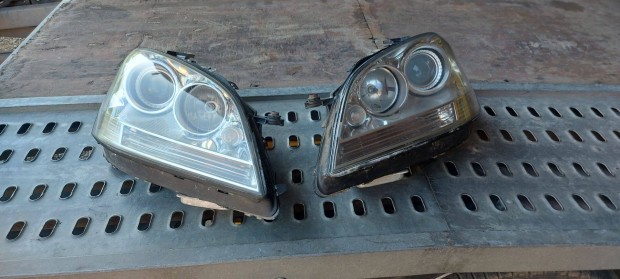 ML Mercedes W164 Xenon lámpa pár 320-420