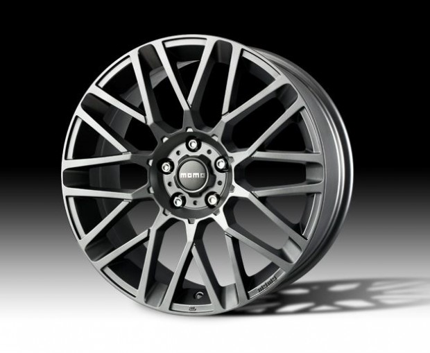 MOMO Revenge AN CB72,3 7,0X17 5X108 ET40 | alufelni |